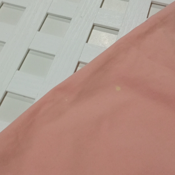 Tommy Hilfiger Pink Chino Shorts Classic Fit W40 - Picture 5 of 7